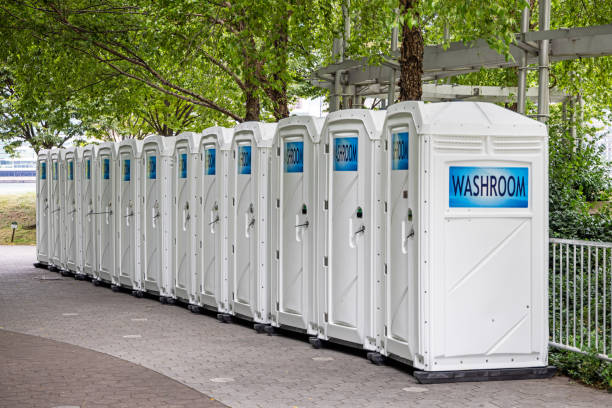 Best Long-term porta potty rental  in Leesburg, FL