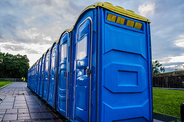 Best Handicap porta potty rental  in Leesburg, FL